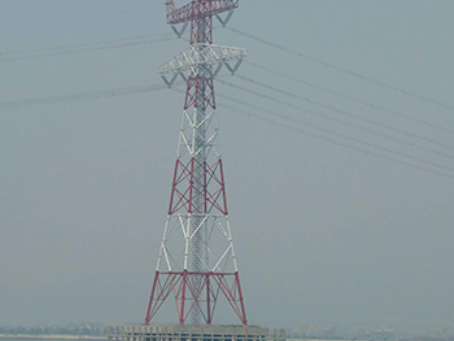 阿克塞电力铁塔案例